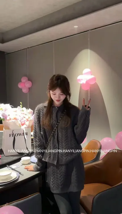 【提拉米苏】冬季翻领针织两件套