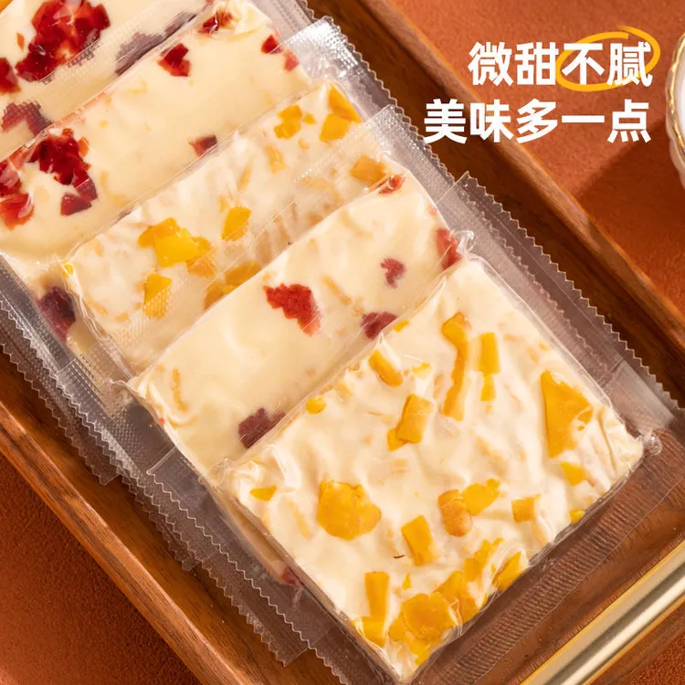 新疆特产大块奶盖奶皮子配料干净奶味十足休闲零食