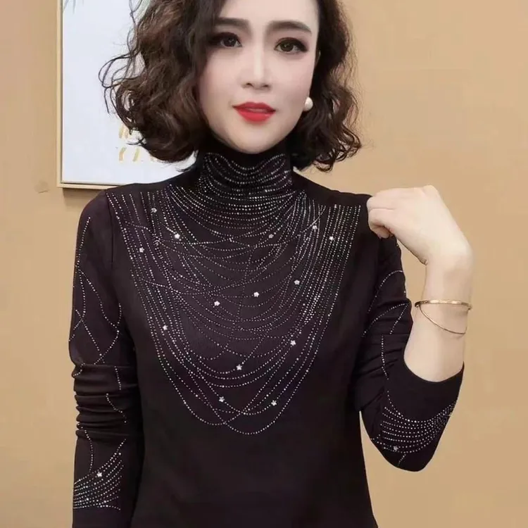时尚洋气烫钻半高领打底衫女秋冬新款气质百搭显瘦减龄长袖上衣