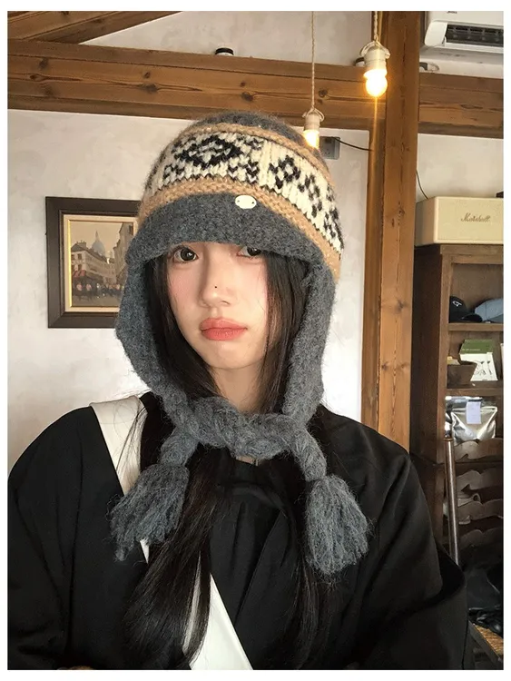 日系复古费尔岛针织帽子女冬季2025新款护耳辫子雷锋帽保暖毛线帽