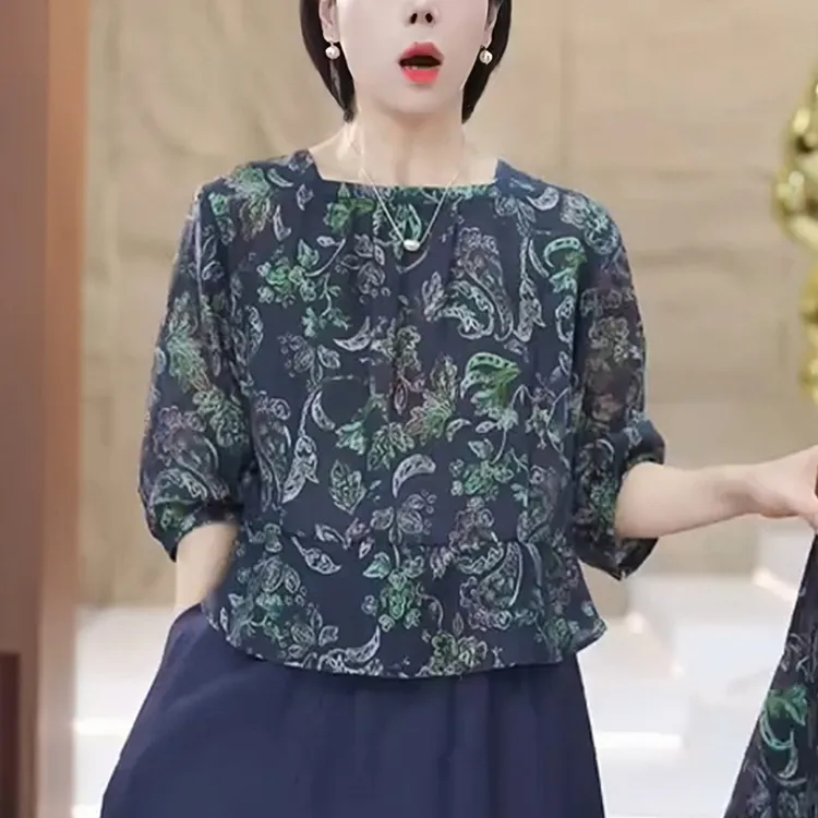 2025夏季新款女士碎花衬衫时尚洋气减龄宽松显瘦别致印花休闲上衣