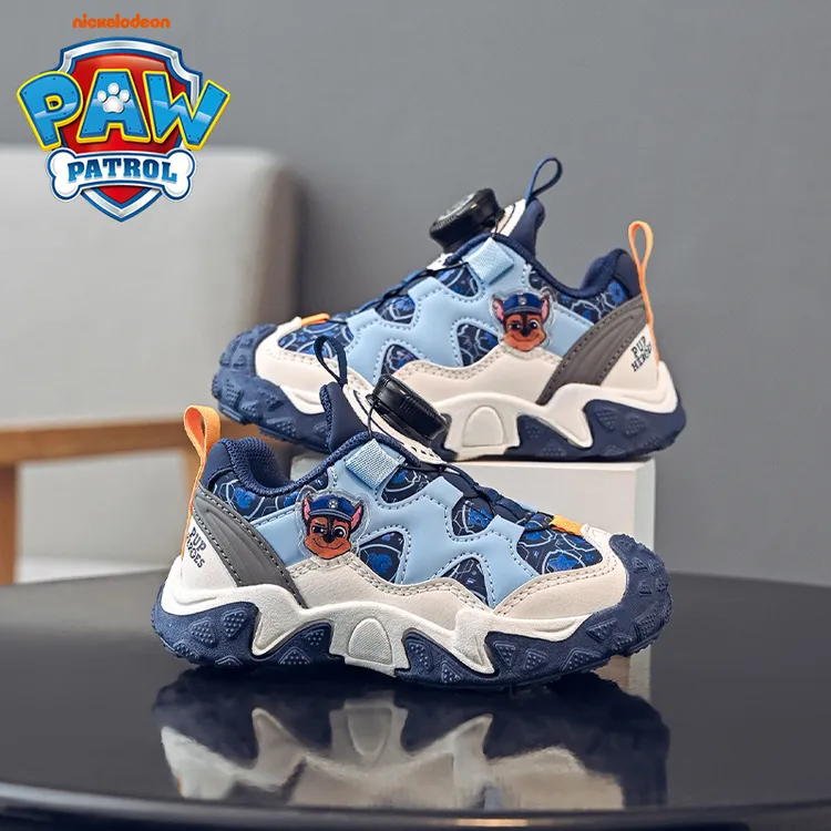 汪汪队2025新款卡通男童运动鞋皮面防水3-6岁小童幼儿园儿童鞋子
