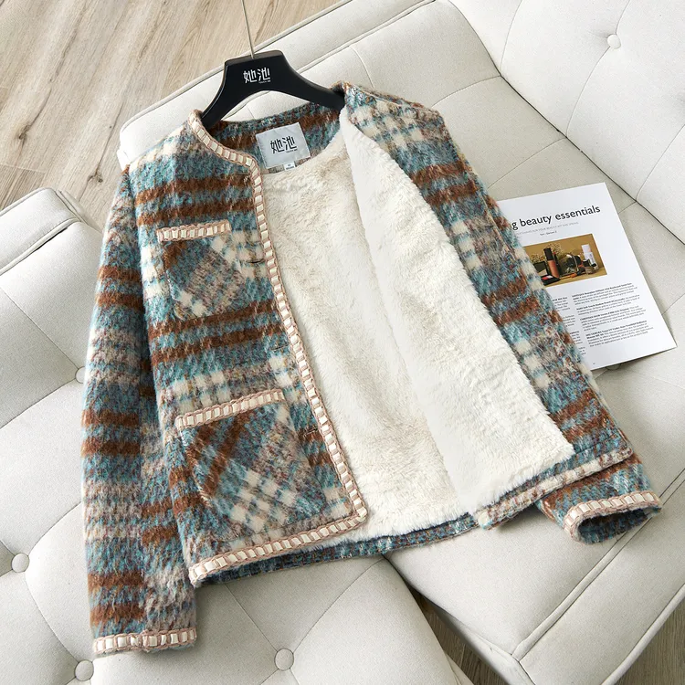 她池2025冬装绵羊毛女小香风法式格子外套宽松通勤上衣T24Z3149AT