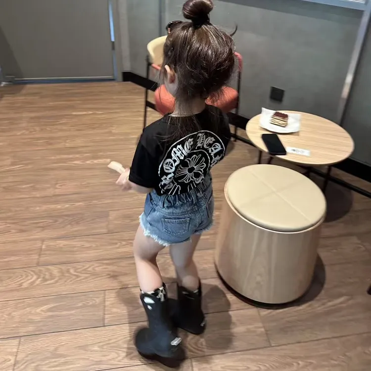 壹妈童装韩版女童洋气套装2025夏装儿童黑色短袖T恤牛仔短裤
