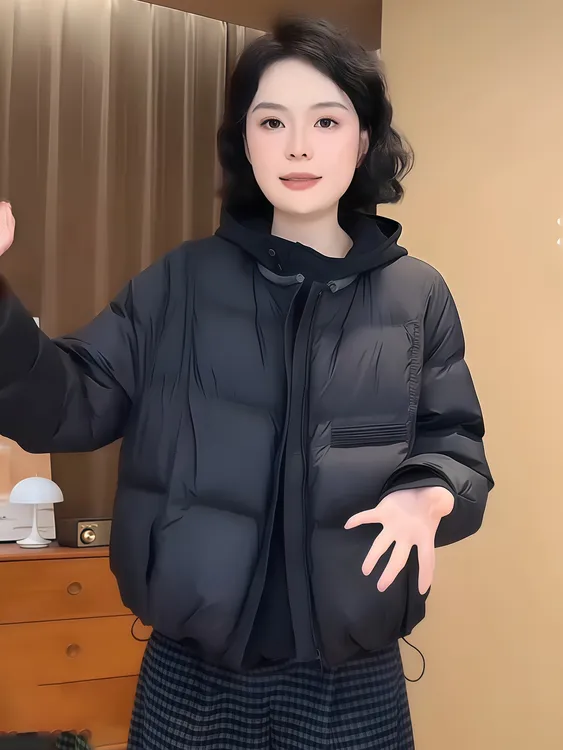 设计感方格圆领百搭长袖面包羽绒服女2025冬季新款休闲白鸭绒外套