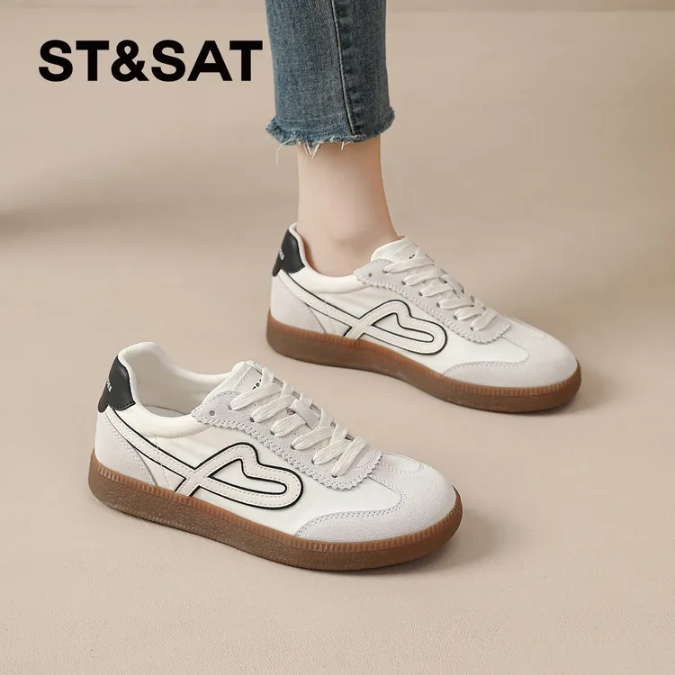 星期六时尚撞色爱心德训鞋女2026春新款复古百搭潮流休闲厚底板鞋