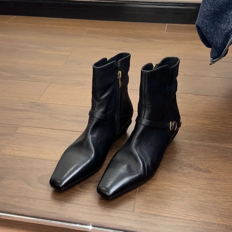 Dannyfrey秋冬韩系头层植鞣牛皮女新个性时尚皮带扣切尔西靴2.5CM