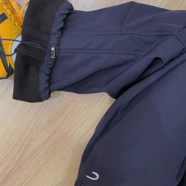 藏青色保暖美式休闲秋冬加绒防水休闲裤时尚男女款户外冲锋长裤