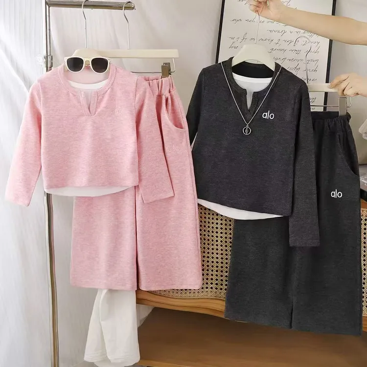 2025女童休闲套装软糯阔腿裤女童气质秋季新款修身长袖百搭时尚