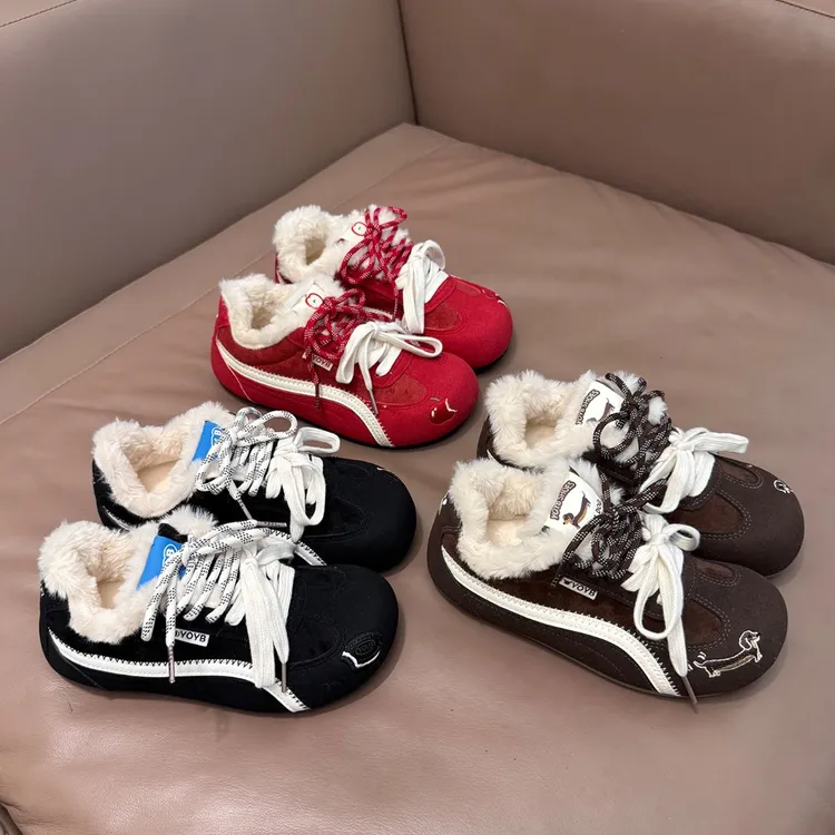 35-43码加绒德训鞋2025新款爆款冬季保暖板鞋小白鞋41-43大码女鞋