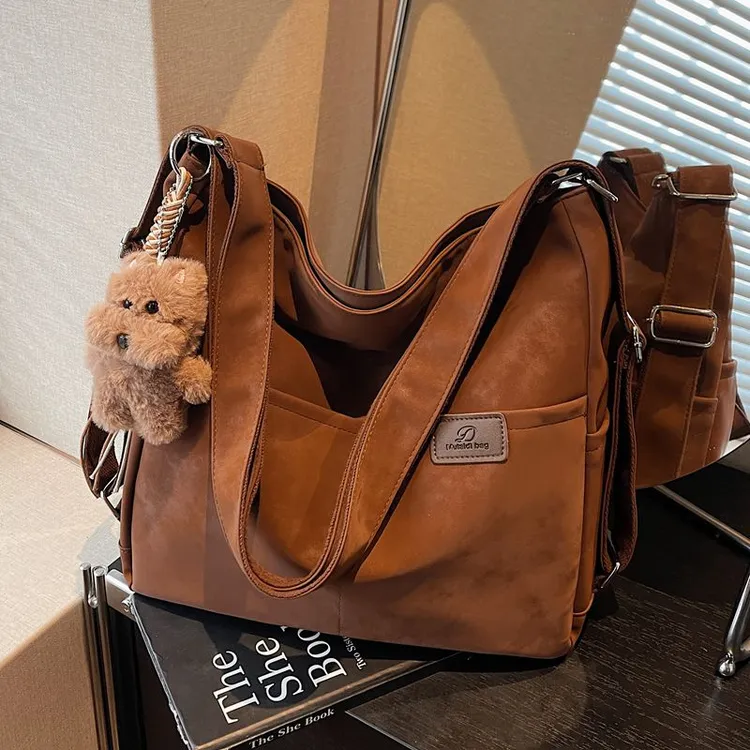 麂皮绒包包女大容量2025新款秋冬休闲单肩斜挎通勤托特包双肩背包