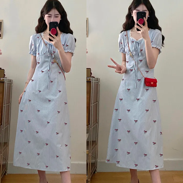 大码法式条纹泡泡袖连衣裙女夏季小清新蝴蝶结裙子胖MM显瘦A字裙
