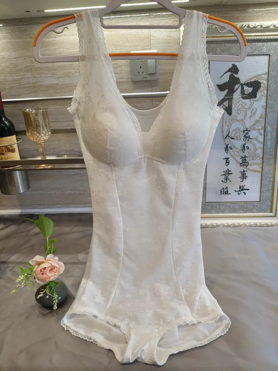 婚纱专用塑形连体衣强压收腹束腰提臀高级全蕾丝带文胸加长款白色