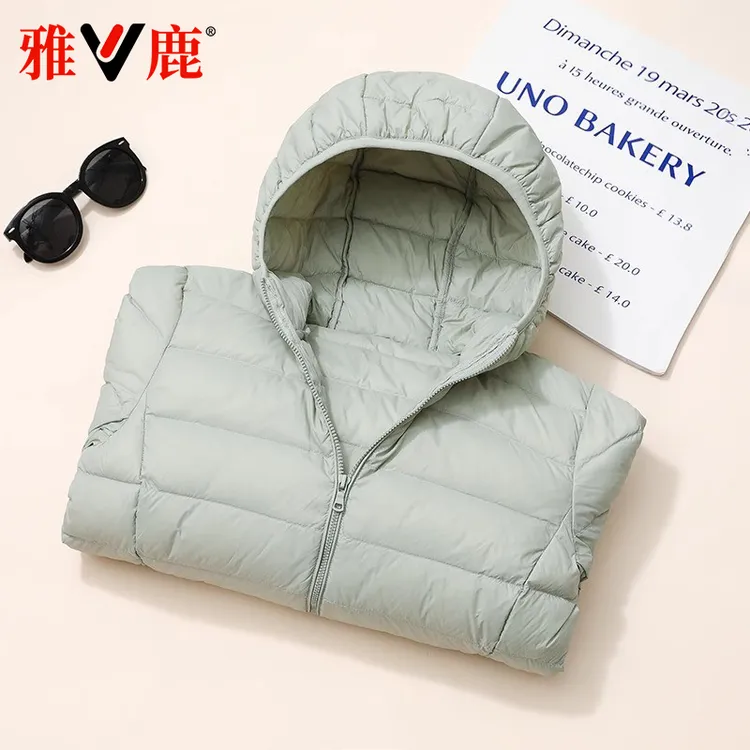 雅鹿2025年春季新款轻薄羽绒服女款轻便短款超薄显瘦春秋过度外套