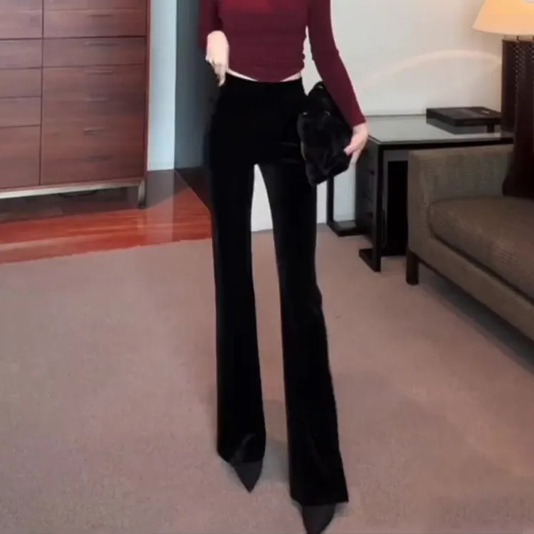 黑色金丝绒微喇裤子女2025秋季新款修身显瘦喇叭裤高腰休闲长裤子