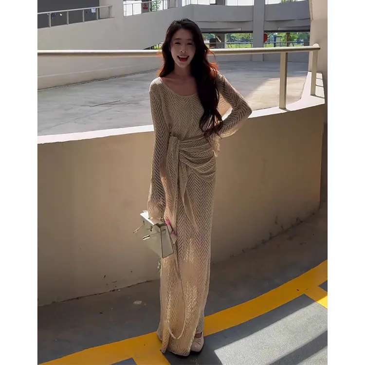 2025早秋新款女法式气质宽松披肩设计感长袖上衣高腰显瘦半身裙