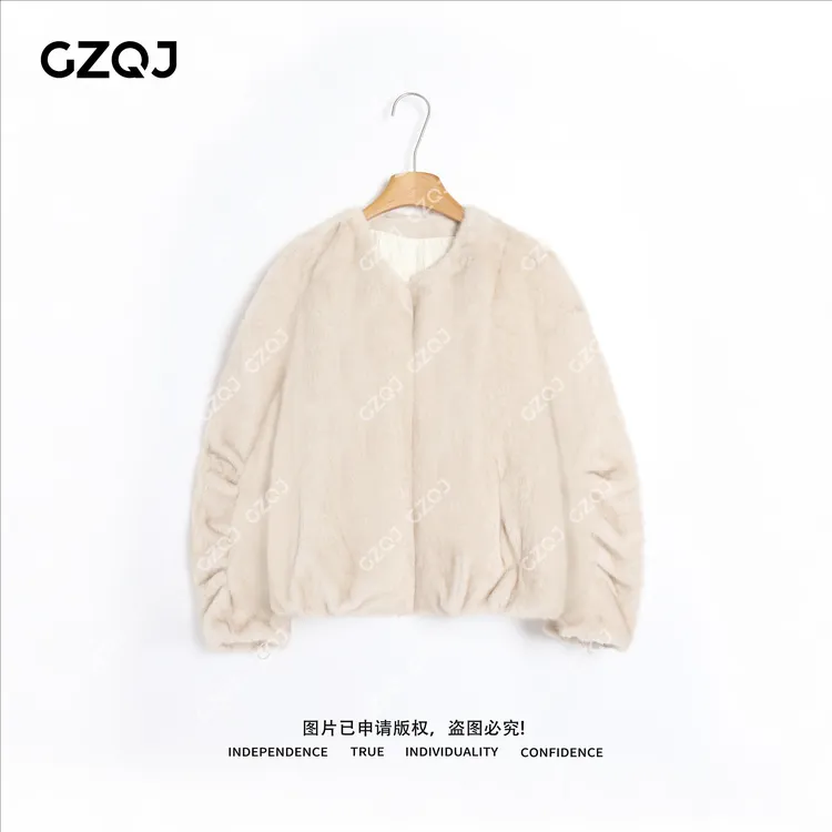 老琴私服 【云暖绒心】90%白鸭绒高级感时尚毛毛外套女冬新款  9129