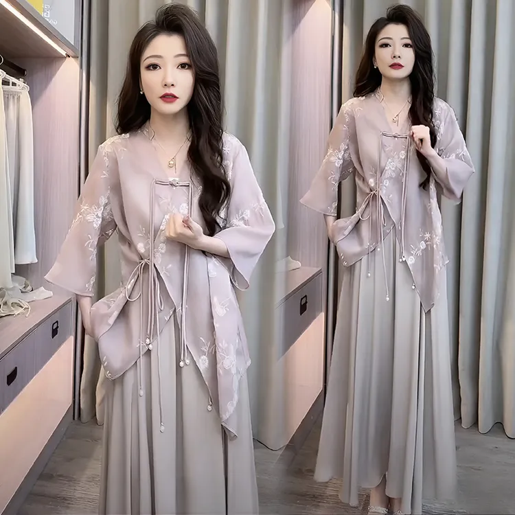 今年爆款新中式刺绣套装女2026夏季高端复古国风上衣半身裙两件套