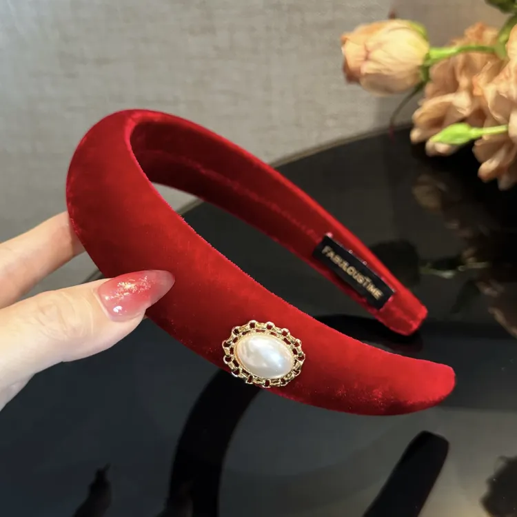 杨杨babytime 赫本风自制珍珠红丝绒发箍纯色圣诞红高颅顶显脸小