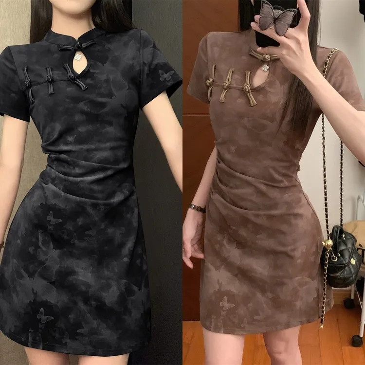 2025大码女装新中式设计感盘扣连衣裙立领气质扎染修身显瘦包臀裙