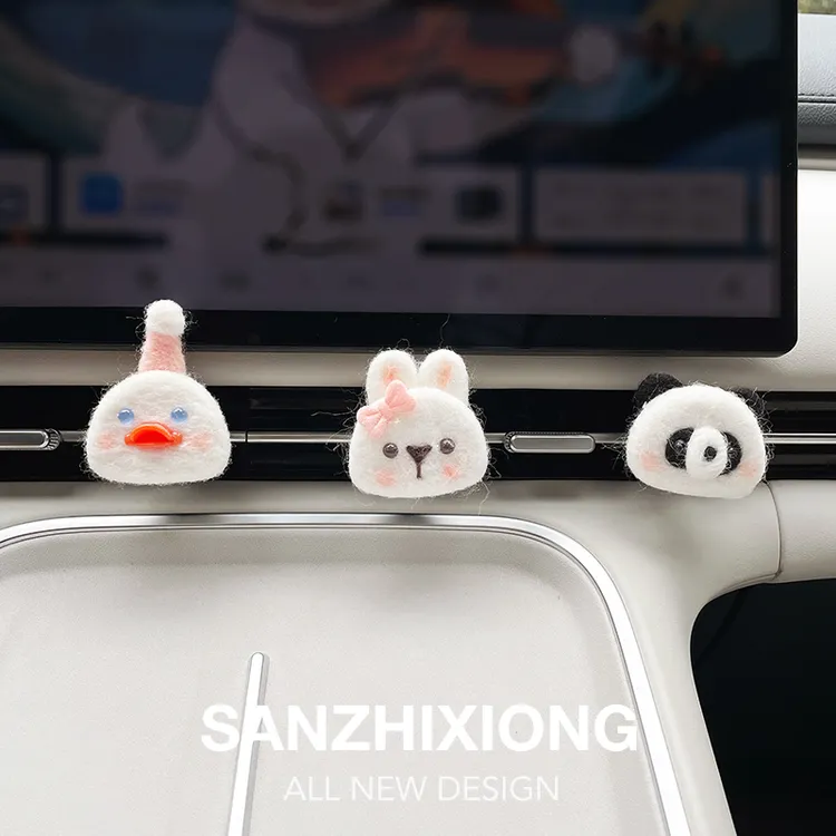 可爱羊毛毡汽车出风口香薰夹车载香水卡通车内空调装饰夹持久香氛