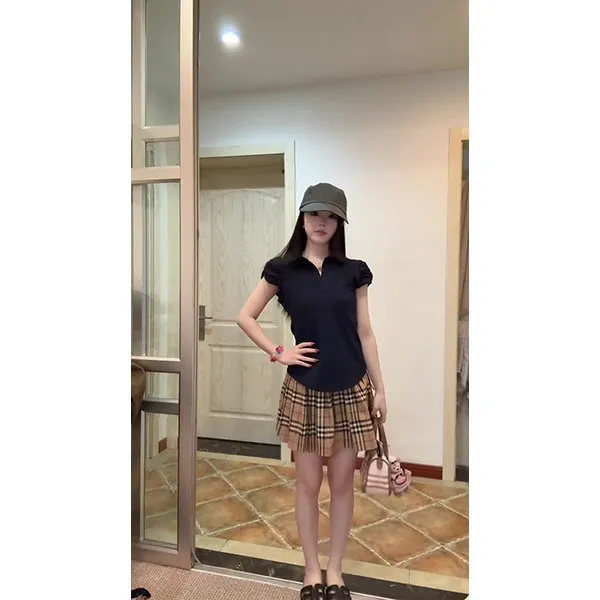 韩系时尚纯色POLO领短袖女2025夏季新款修身显瘦上衣+裙子两件套
