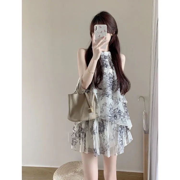 炸街显瘦小个子年夏季新款低帮印花挂脖气质两件套风套装潮