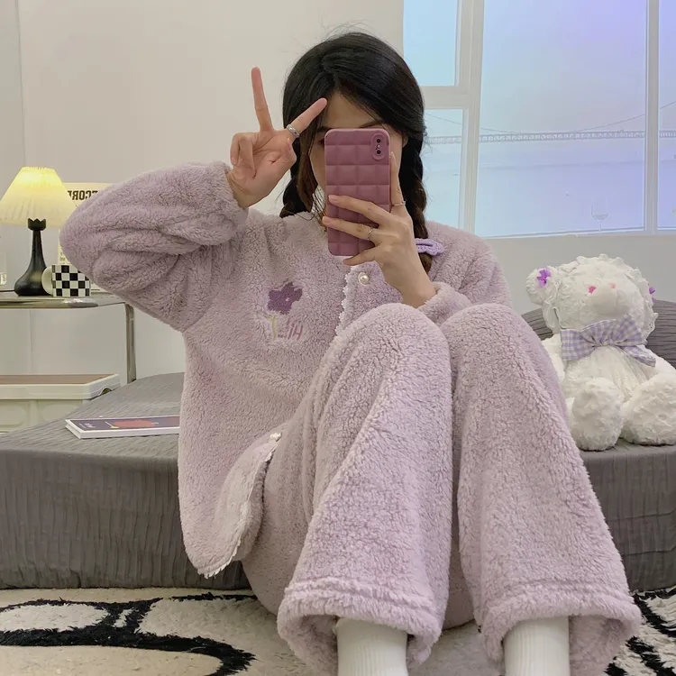 2025秋冬季女冬季加厚加绒套装卡通网红风甜美少女家居服法兰绒冬
