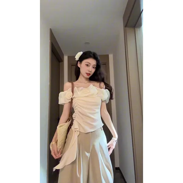 法式气质立体花朵一字肩衬衫女夏修身短款飘带小衫上衣+裤子套装