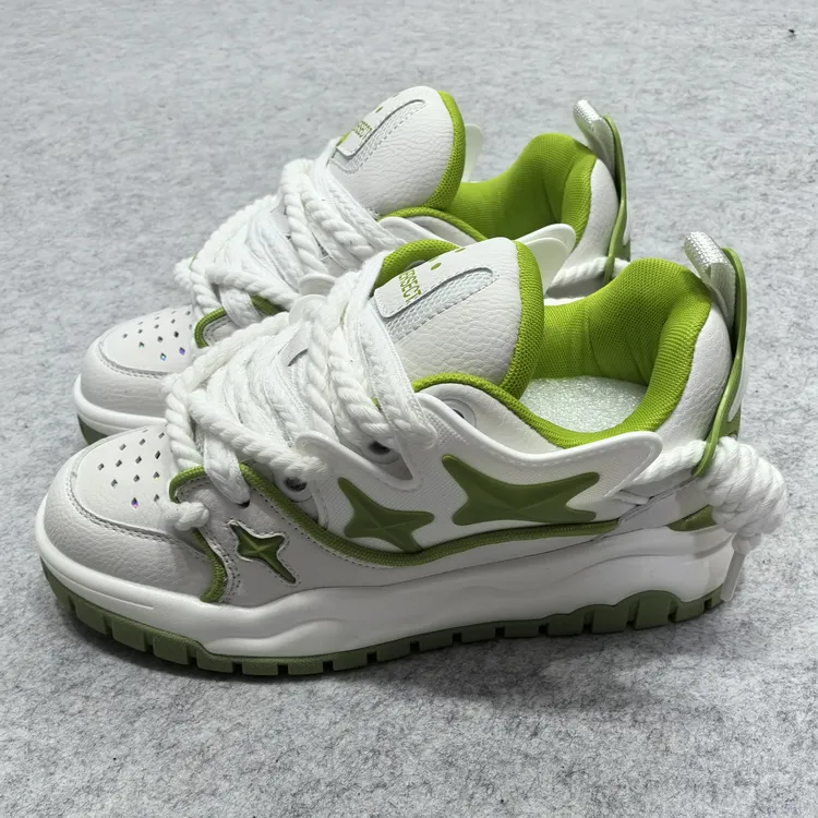 ST-230003-绿色-INN侧边立体印花时尚潮流面包板鞋