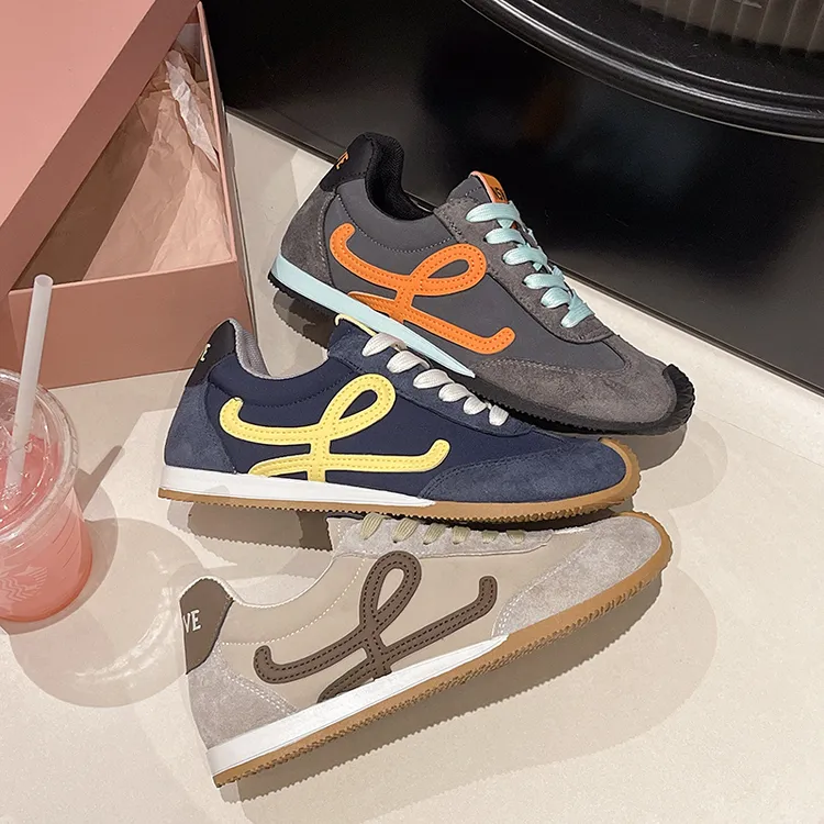 2025秋季新款德训鞋女平底休闲运动板鞋百搭小白鞋阿甘鞋爆款软底