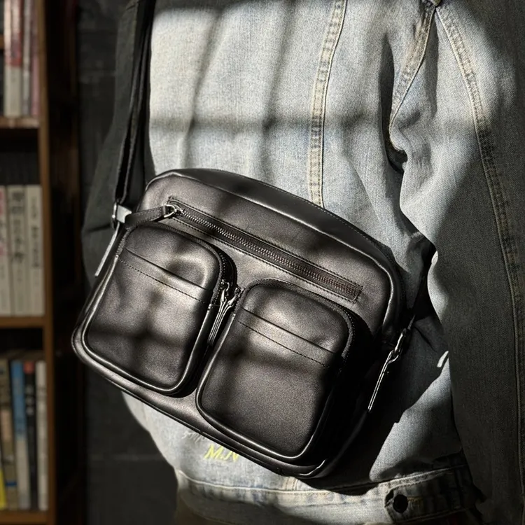 慢时光真皮斜挎包拉链单肩包休闲男包拉链青年背包牛皮邮差包男士