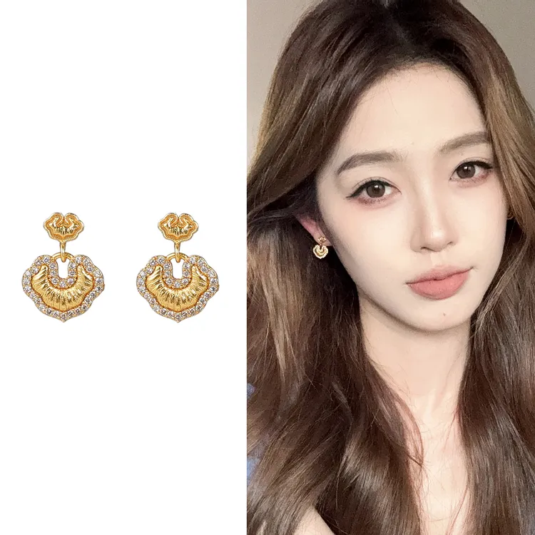 oushipei/欧诗佩 铜合金合成锆石耳饰 新中式镶钻祥云如意耳环女