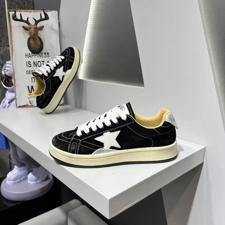 BC脏脏面板鞋设计冬季新款磨砂皮低帮系带轻便舒适防滑百搭休闲男