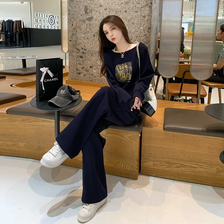 韩风chic休闲运动套装女巨好看的秋装一整套圆领卫衣阔腿裤两件套