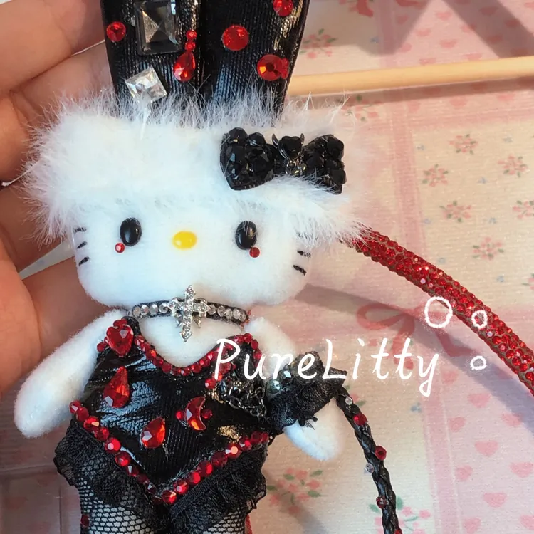 兔女郎kitty 手作款满钻kitty挂件钥匙扣