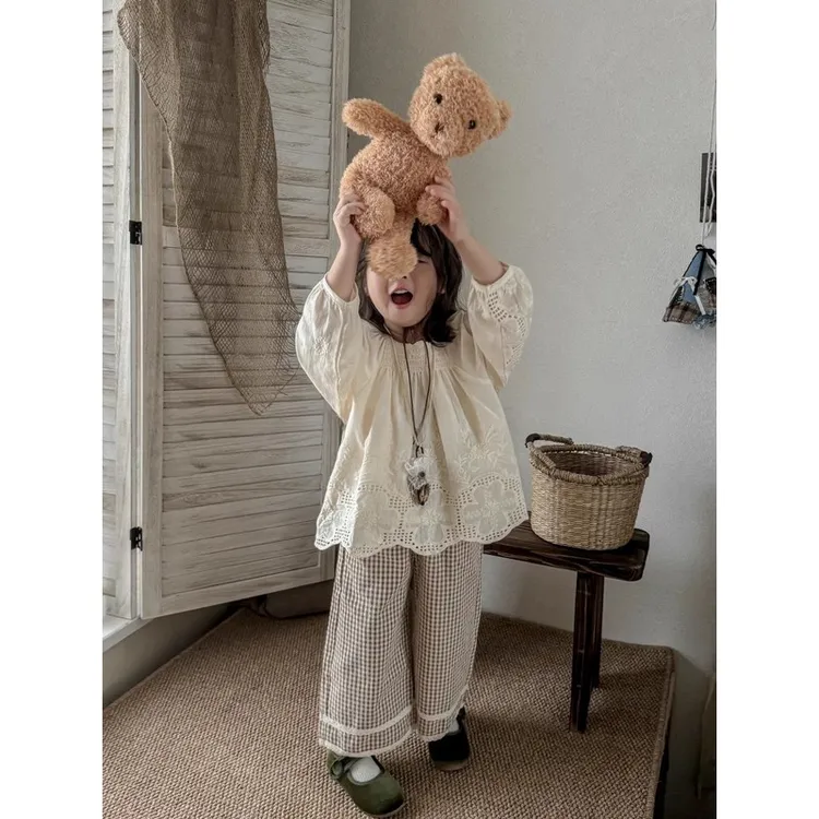 女童秋季套装24儿童韩系棉纯新款儿童刺绣娃娃衫休闲格子裤两件套