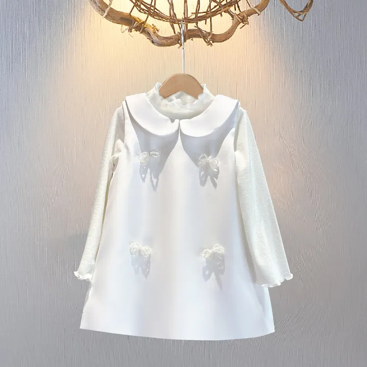 周岁礼服女宝宝秋冬2025新款白色高端新中式套装儿童生日公主裙子