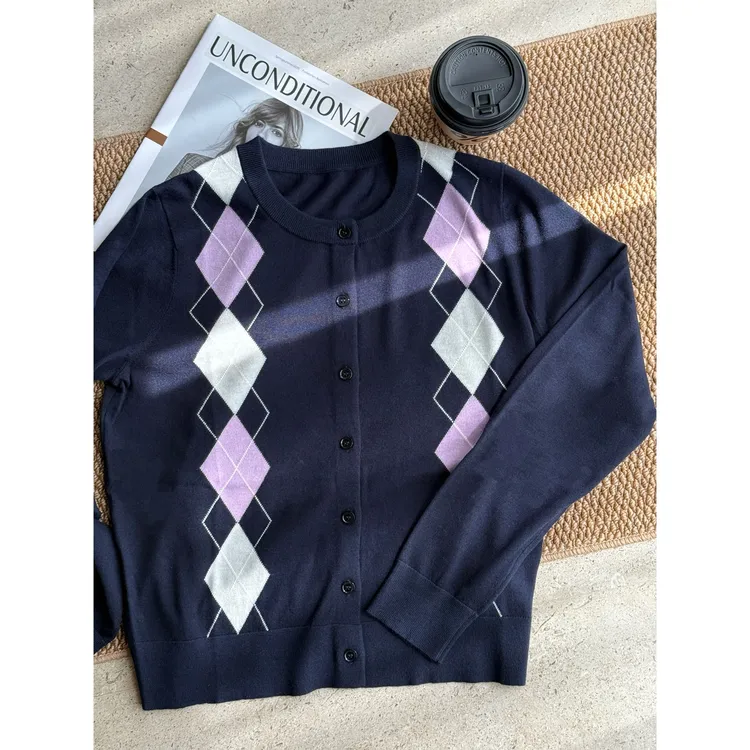 JESSICA WU菱格纹云絮触感单排扣设计圆领针织开衫2597X04021