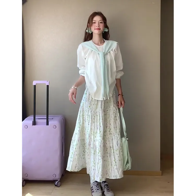 2025夏季法式茶歇风温柔穿搭女白色中袖衬衫上衣搭碎花半身裙套装