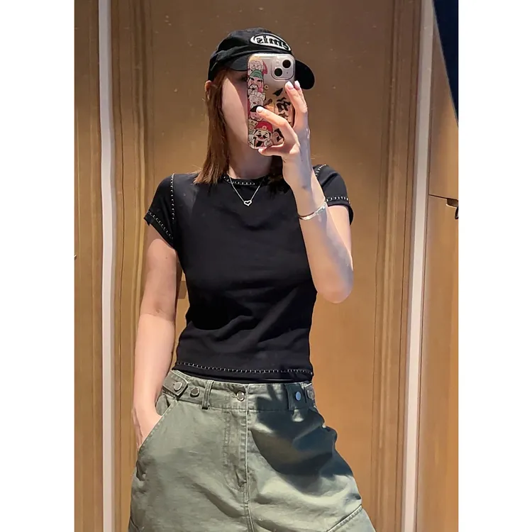 2025早秋新款圆领韩版短袖修身休闲风T恤夏季显瘦拼接宽松型ins