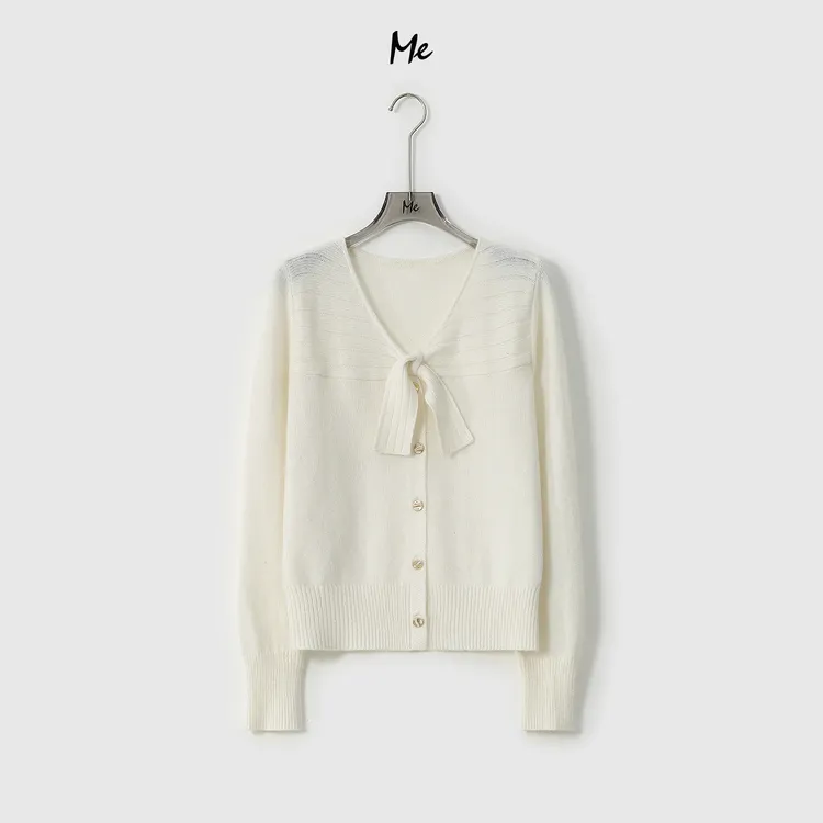 ME【MM少女甜心结】北纬43°绵羊毛蝴蝶结领时尚针织毛衣MESA4053