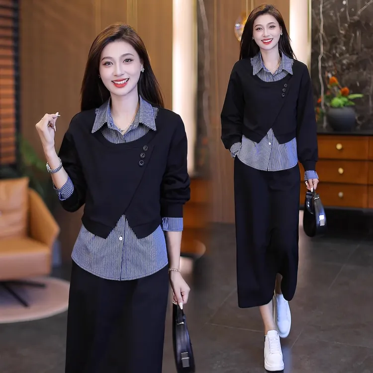 时尚套装裙女秋季新款洋气拼接假两件条纹卫衣显瘦半身裙两件套潮