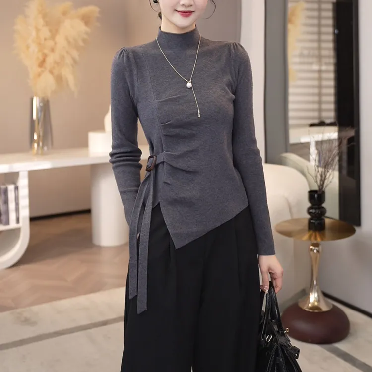 2025年秋冬新款【8458】绵羊毛高级感灰色立领收腰针织衫毛衣女