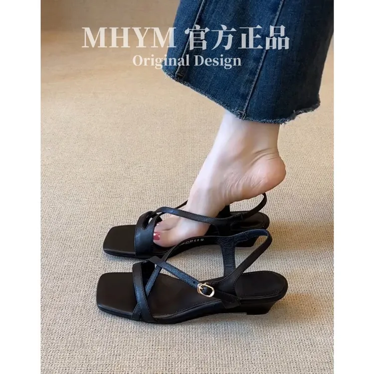 MH官方法式气质方头细带坡跟罗马鞋真皮复古简约百搭露趾凉鞋女