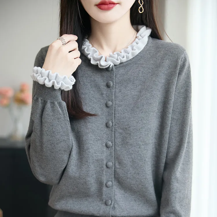 【直播爆款】羊毛衫女款秋季小香风开衫时尚木耳边毛衣外套拼色外穿