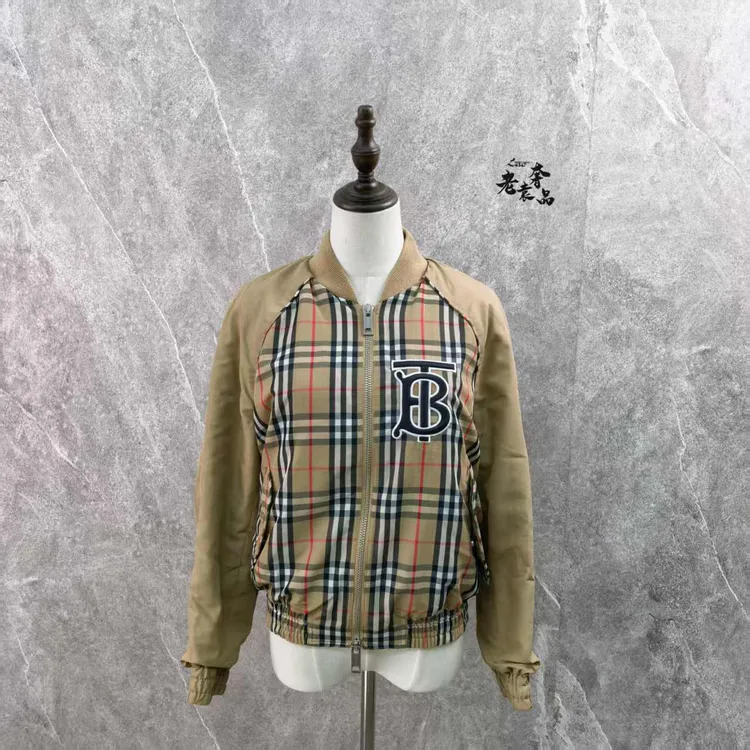 99新 BURBERRY/博柏利 海囤Q/巴宝莉外套/uk6码/内衬染色/uu33323