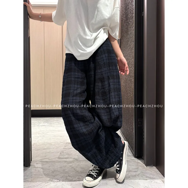 『PEACHZHOU』复古英伦撞色格纹宽松系扣休闲裤松紧腰阔腿弯刀长裤