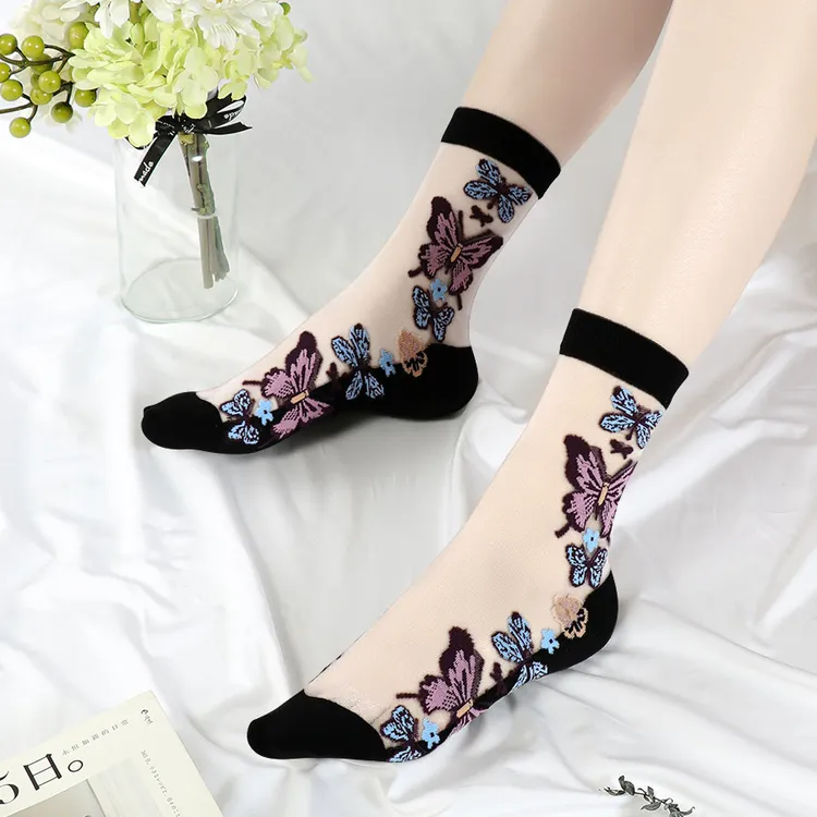 夏季新品彩蝶飞舞纯色超薄款防滑水晶丝韩版百搭网红中筒袜
