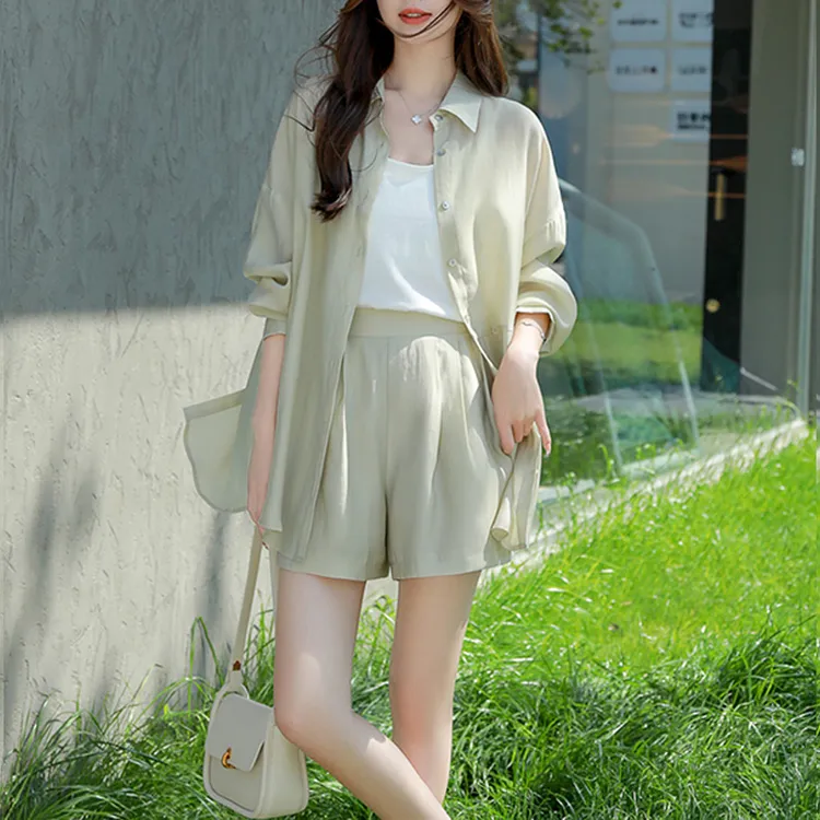 气质优雅轻熟风套装女2025年夏季新款清新短裤背心防晒衫三件套女